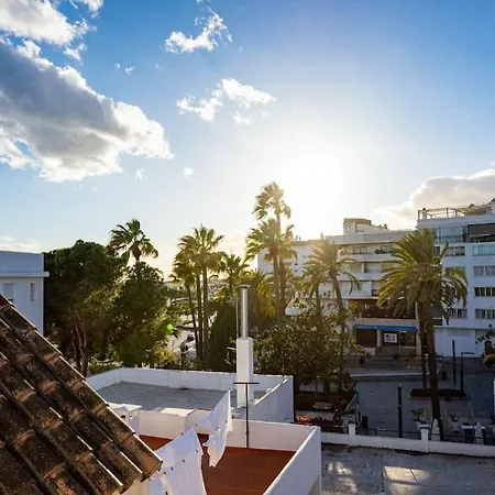 ático Coqueto En Marbella, Cerca Puerto Banús