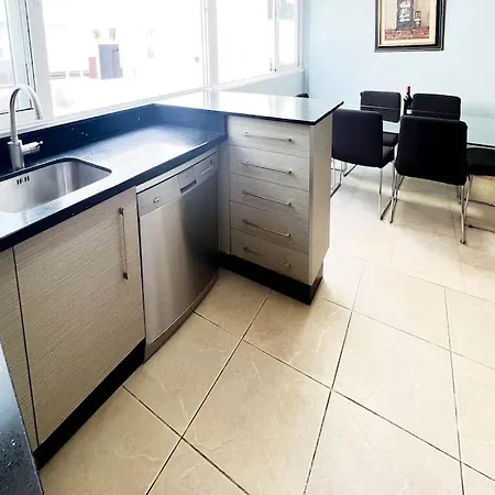 Atico Coqueto En Marbella, Cerca Puerto Banus Apartment