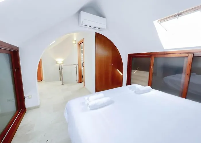 Apartman Atico Coqueto En Marbella, Cerca Puerto Banus