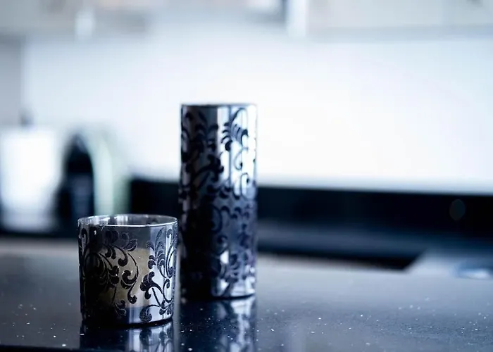 Atico Coqueto En Marbella, Cerca Puerto Banus * ماربيا