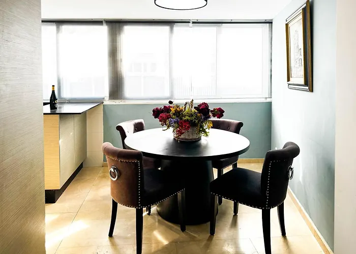 Atico Coqueto En Marbella, Cerca Puerto Banus شقة ماربيا